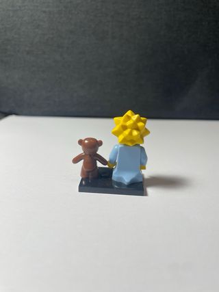 Lego Los Simpson Maggie con Osito