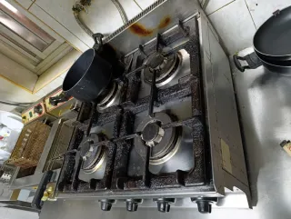 Campana y cocina industrial hostelería