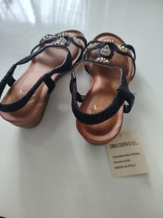 Sandalias H.A. Negras Talla 38