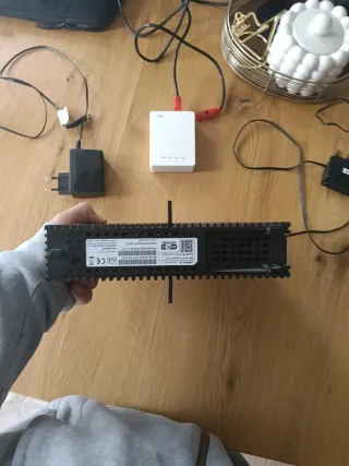 Router WiFi ZTE PRECIO NEGOCIABLE