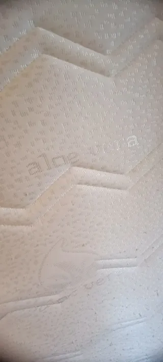 Base tapizada y colchón 90x190