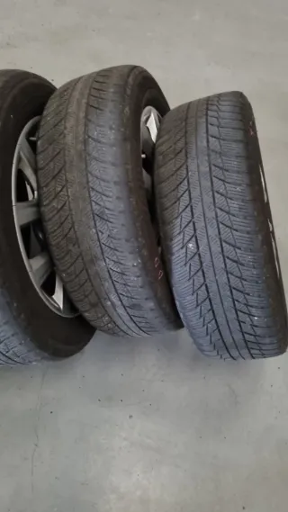 Neumáticos Bridgestone BMW