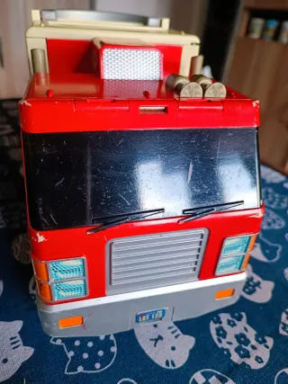 Camión Micro Machines con accesorios
