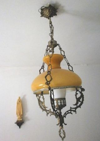 Lámpara de techo colgante vintage colonial. Bronce