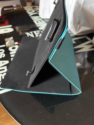 Funda universal Tablet 9-11 pulgadas SilverHT Azul