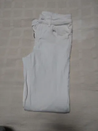 Pantalón vaquero blanco niño talla 11