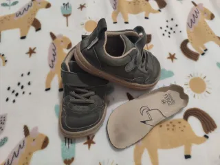 Zapatillas Feroz Talla 26