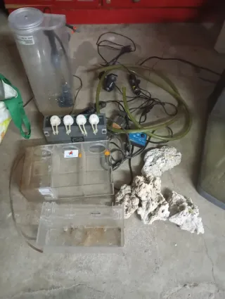 Acuario pecera marino o normal falta la tapa comed