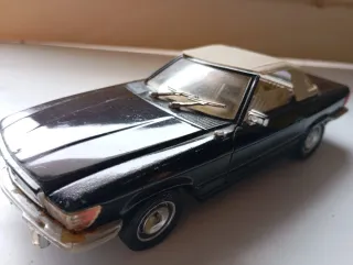 Coche coleccionismo Mercedes Benz 450 SL negro
