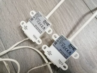 Apliques LED Ikea perfecto estado