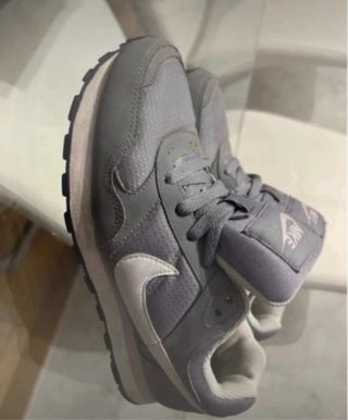 Zapatillas Nike Unisex Grises