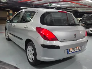 Peugeot 308 2010