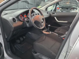 Peugeot 308 2010