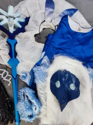 Cosplay Abyss Mage Genshin Impact com Prop