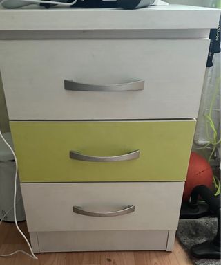 Cama canape , cajonera escalera , mesita