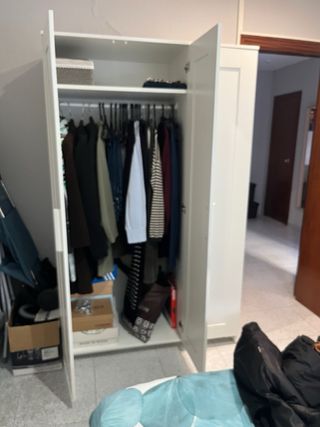 Armario 3 puertas BRIMNES Ikea blanco espejo.NUEVO