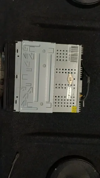 Equipo de Sonido Coche Kenwood