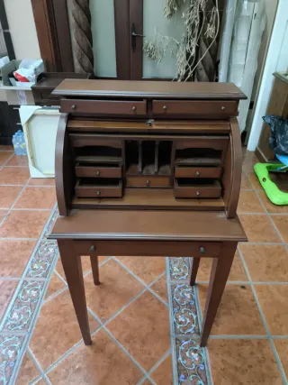 Escritorio antiguo madera maciza