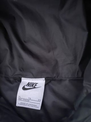 Chaqueta Nike Gris y Negra Talla XL Niño