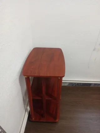 Mueble auxiliar madera maciza 4 ruedas