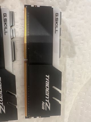 4x 8GB DDR4 G.SKILL RGB RAM (32GB Total)