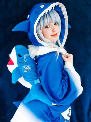 Cosplay Gawr Gura Vtuber