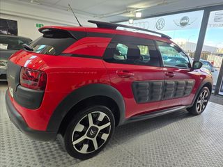 CITROEN C4 Cactus BlueHDi 100 Shine