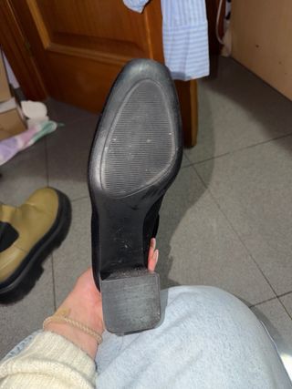 Botines Stradivarius tacón negros