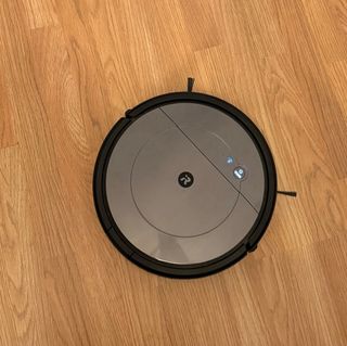 Robot aspirapolvere e lavapavimenti Roomba Combo