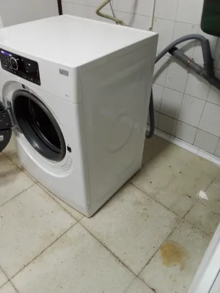 Lavadora Carga Frontal Blanca