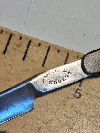 Navaja de afeitar antigua