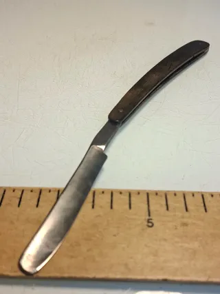 Navaja de afeitar antigua