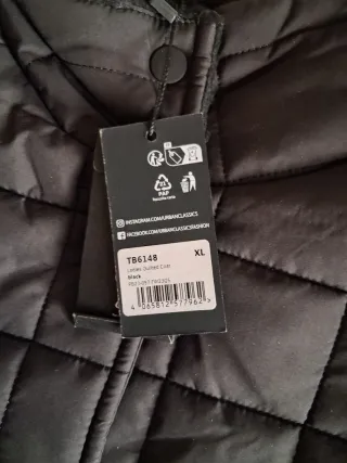 Abrigo acolchado señora negro talla XL. Nuevo