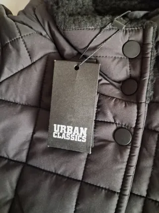 Abrigo acolchado señora negro talla XL. Nuevo