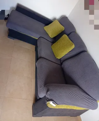 Sofá Chaiselongue Verde y Negro
