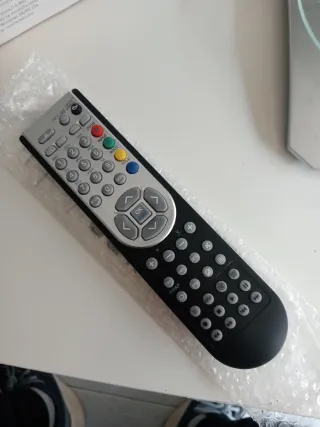 TV CON DVD Y USB OKI