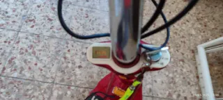 Patinete Eléctrico Vintage Rojo