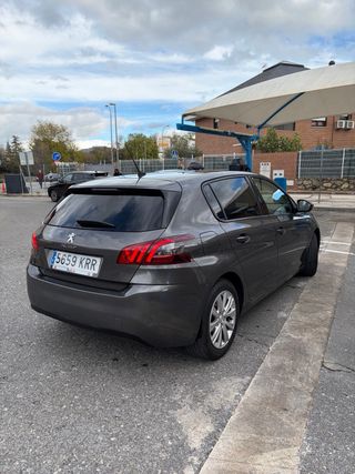 Peugeot 308 2018
