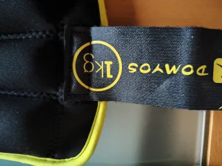 Tobilleras con peso.1 kg cada una.