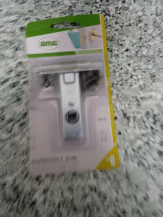 Manetas de puerta plateadas