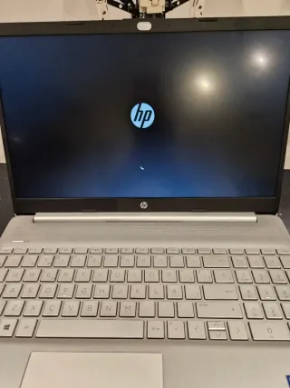 HP Portátil i7 1165G7 1TB 16GB RAM Plata