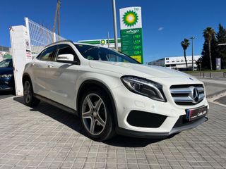 Mercedes-Benz GLA 2015 AMG LINE 220d 4 MATIC 64Mil