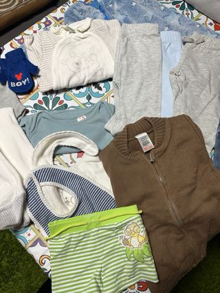 Lote Ropa Bebé 1 mes - 2 años