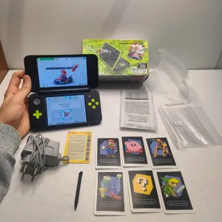 New Nintendo 2DS XL Mario Kart 7 Bundle