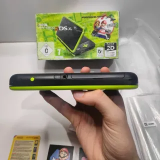 New Nintendo 2DS XL Mario Kart 7 Bundle