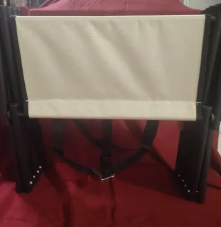 Escaleras para mascotas beige y negras