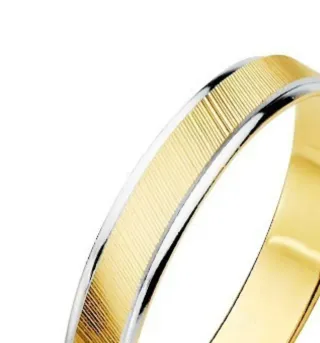 Alianza Bicolor Estrias Talladas Oro 9Klt de 3.5mm