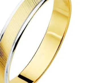 Alianza Bicolor Estrias Talladas Oro 9Klt de 3.5mm