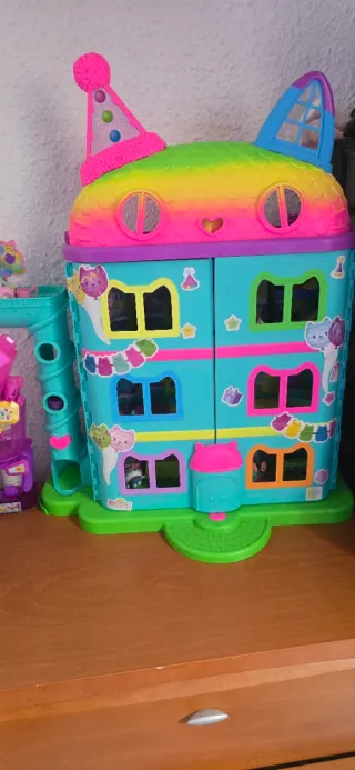 Casa de muñecas Gabby Gatos con todos los muñecos