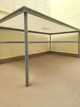 Mesa de terraza grande cristal y metal